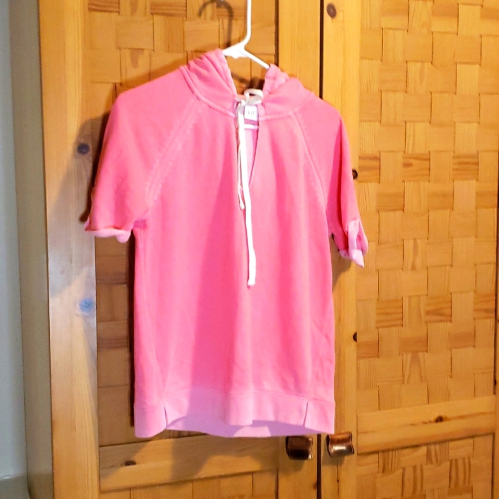 Gap Pink Hoodie / Tshirt 🍒